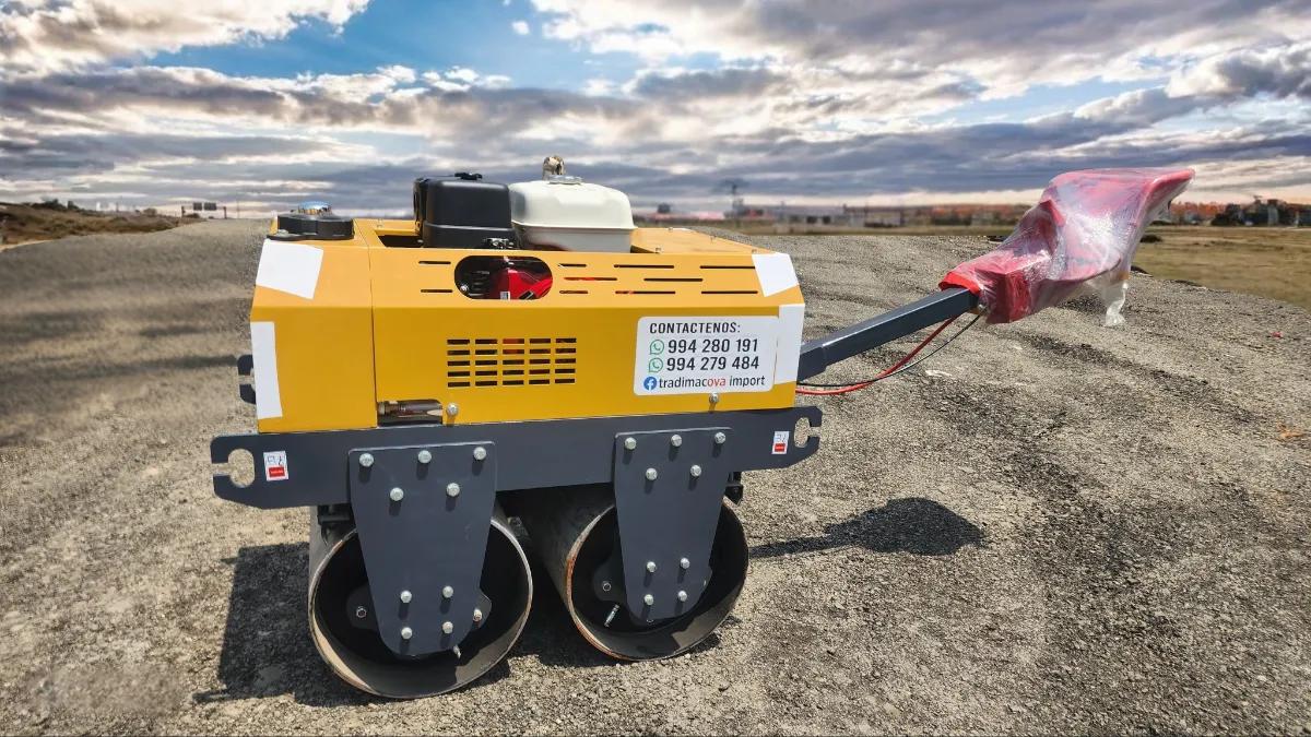 RODILLO CHUPETERO 700 KG CON MOTOR HONDA GX270