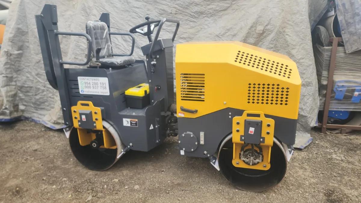 RODILLO COMPACTADOR HQ YL 1000 2.5 TONELADAS FULL HIDRÁULICO CON MOTOR CHANGCHAI H16 DE 26 HP